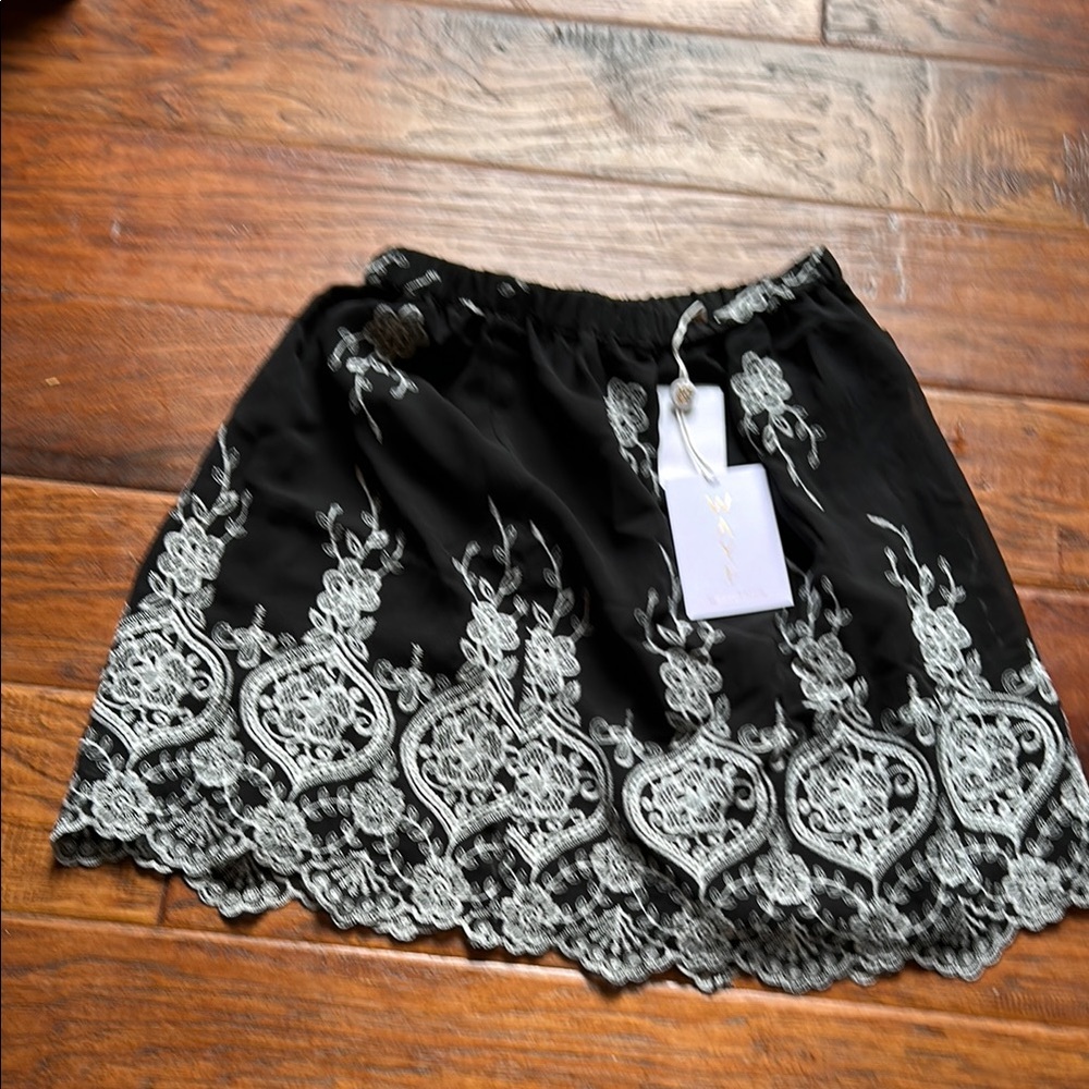Wayf Black and White Embroidered Bubble Mini Skirt